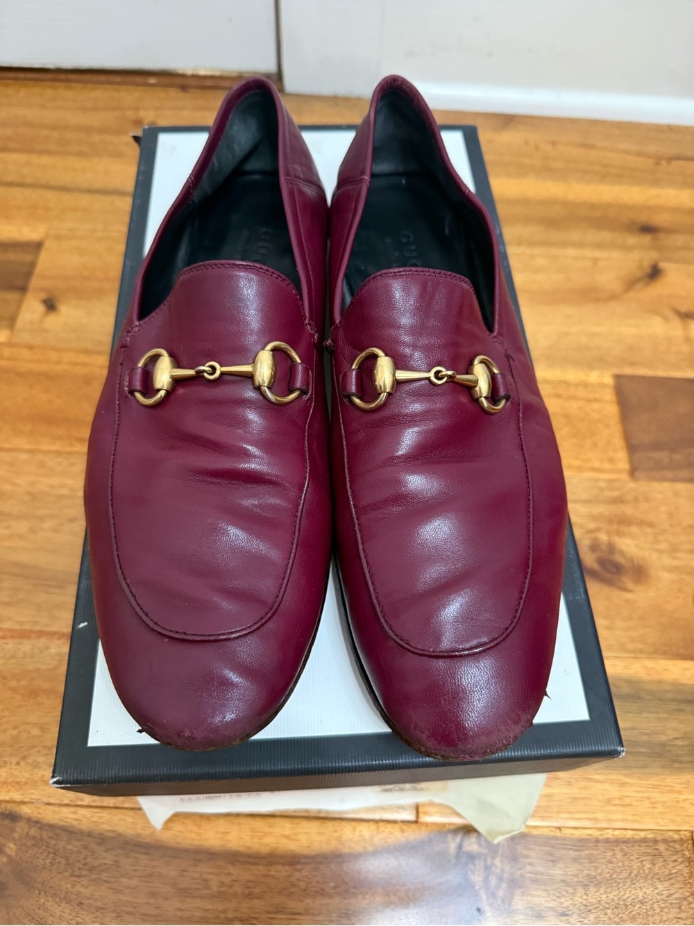 Men’s GUCCI horsebit loafers in Strong Red